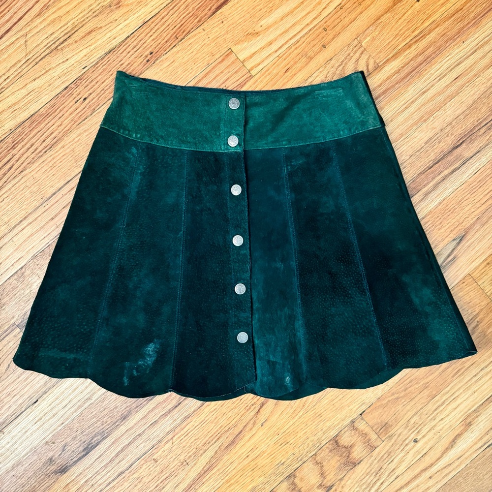Vintage JouJou dark green leather 60’s inspired mod mini skirt - scalloped hem S